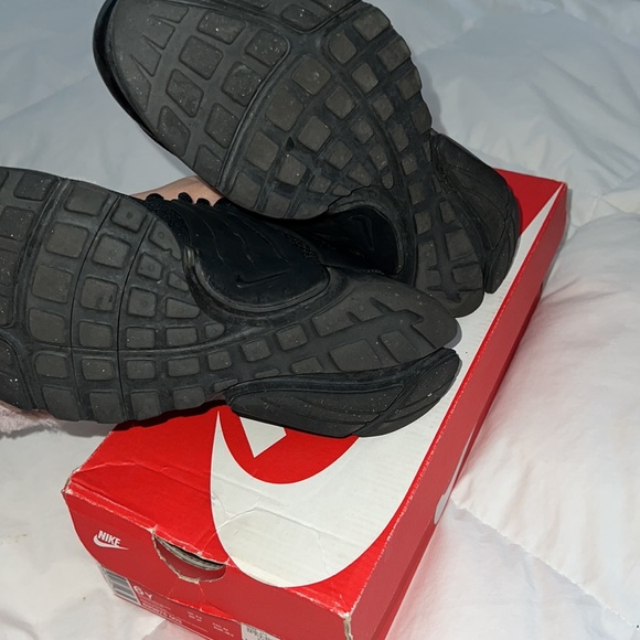 Black Nike Presto - Picture 3 of 5